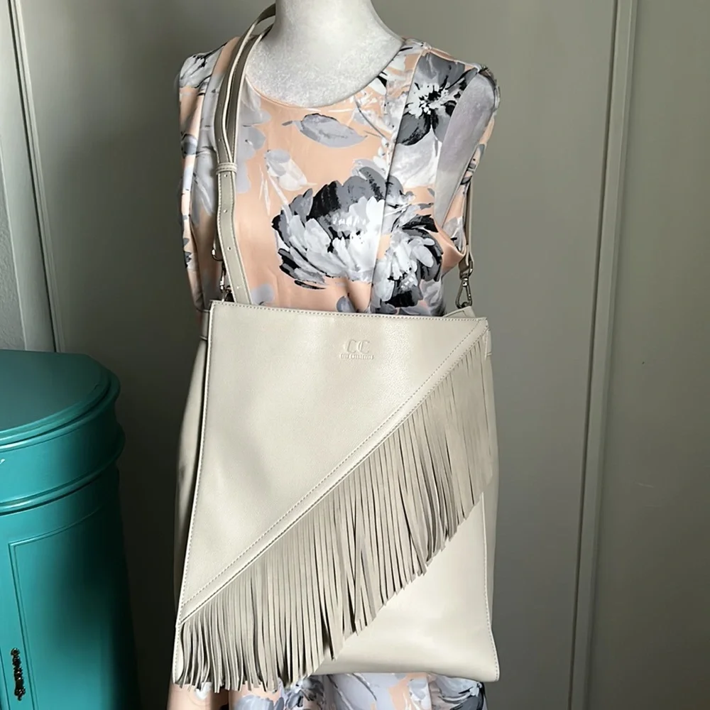 Citi Collective Ella Bag Vegan Leather Suede Fringe Detail Convertible Carryall - Picture 12 of 13